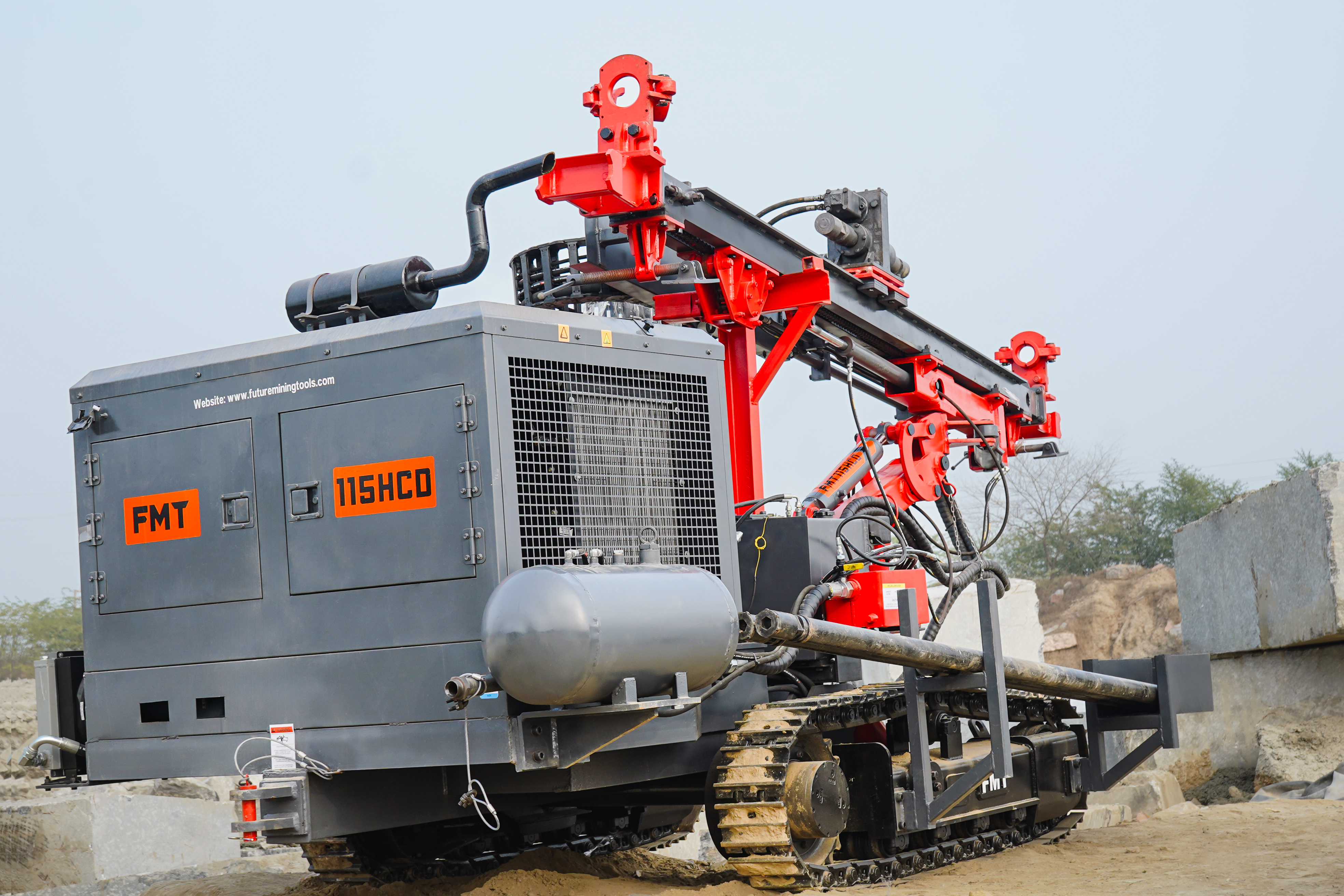 FMT 115HCD Hydraulic Crawler Drill