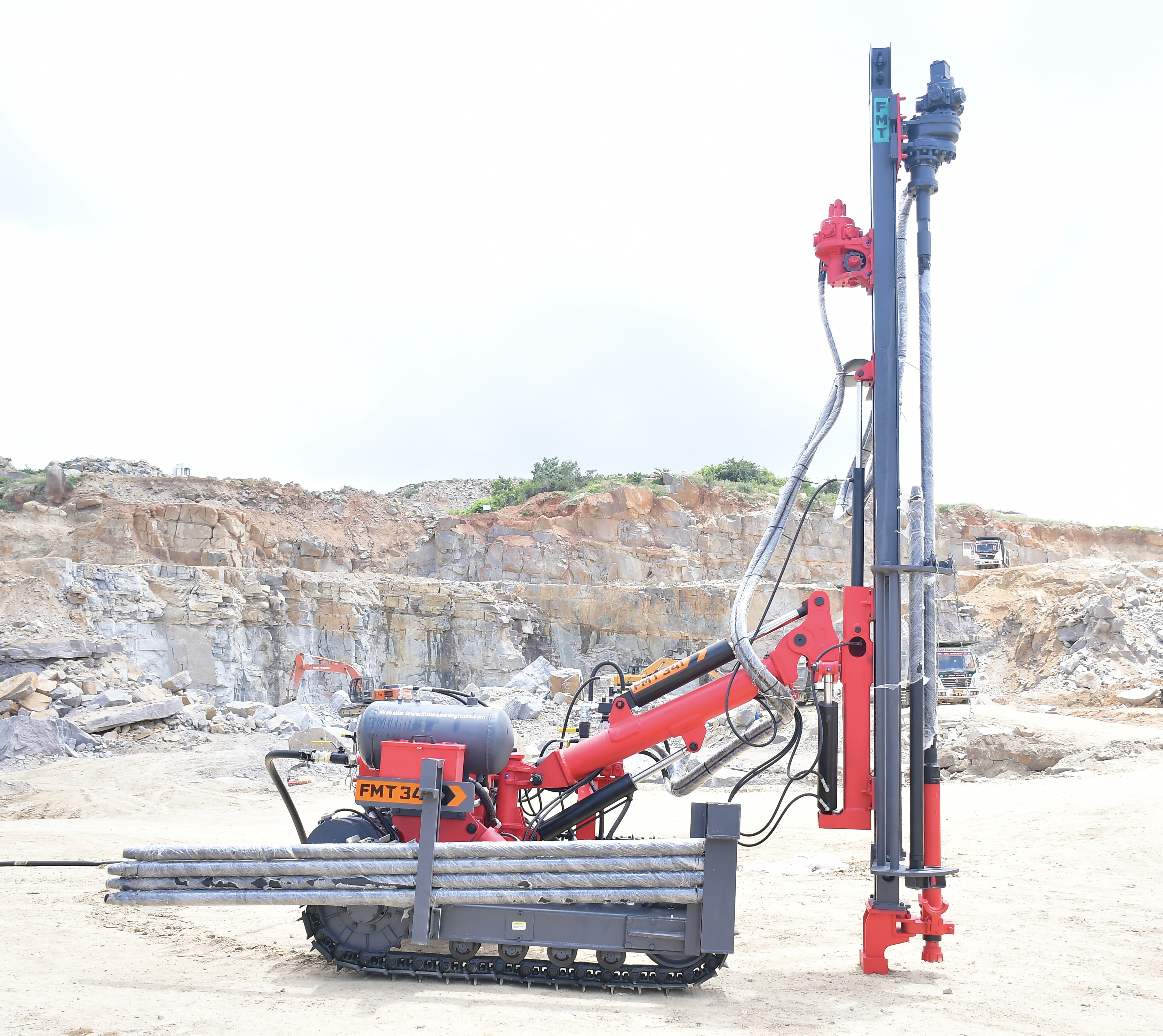 FMT 341 Crawler Drill