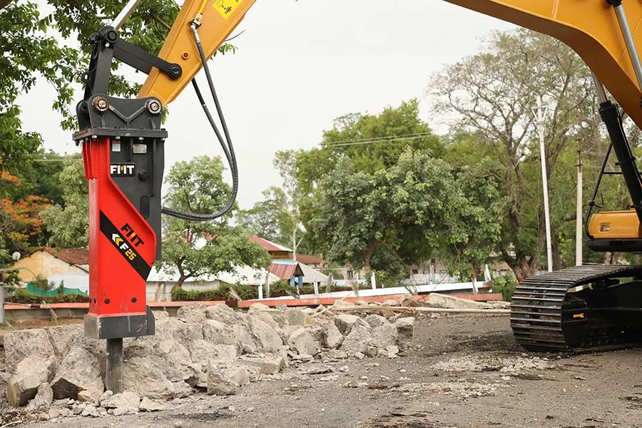 FMT machines at work, photo 1