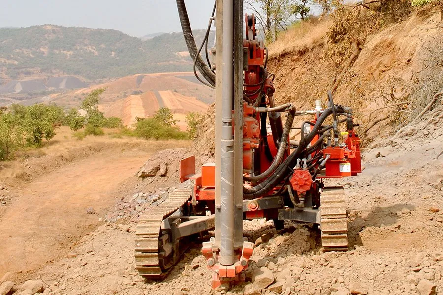 FMT machines at work, photo 2